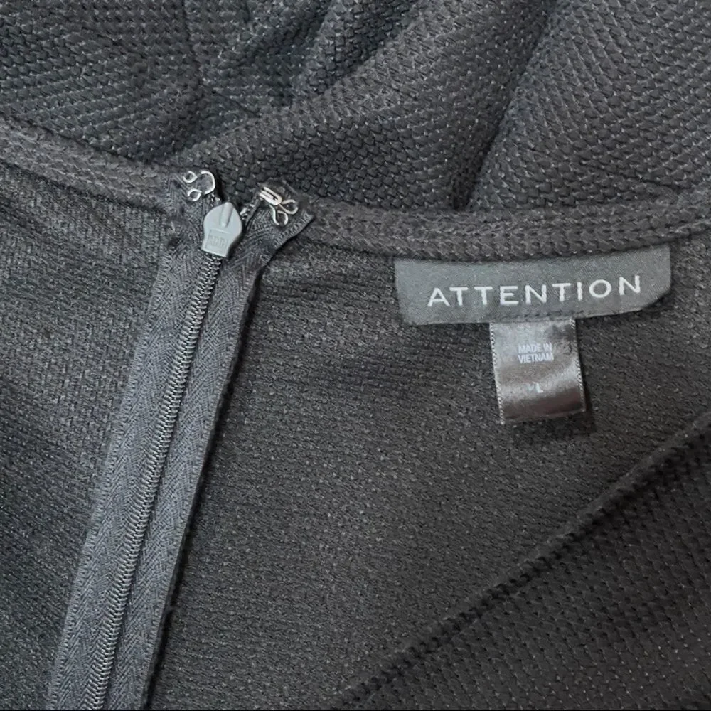 attention Black 3/4 Sleeve & Front Pocket Dress LARGE